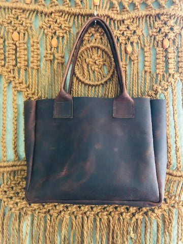 Expedition Tote in MAHOGANY