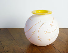  Carved Rim Vase - Ultra Lit by SaraBeth Post Eskuche