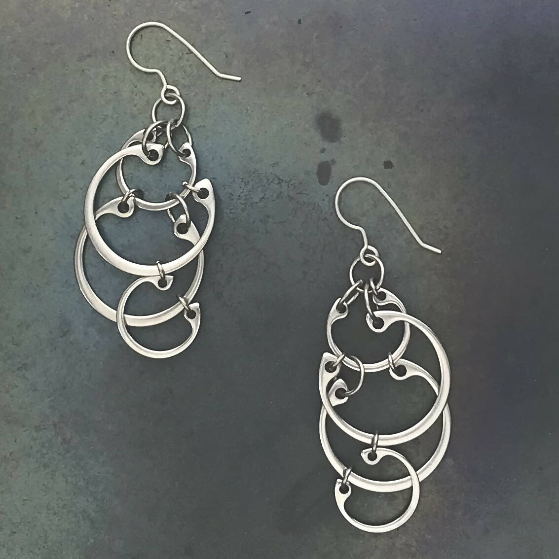 Clustered Circles Earrings (Large)