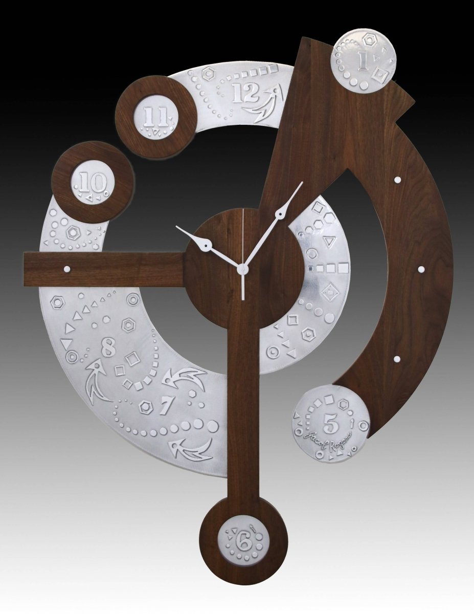 What Time is It? Centerpiece Clock